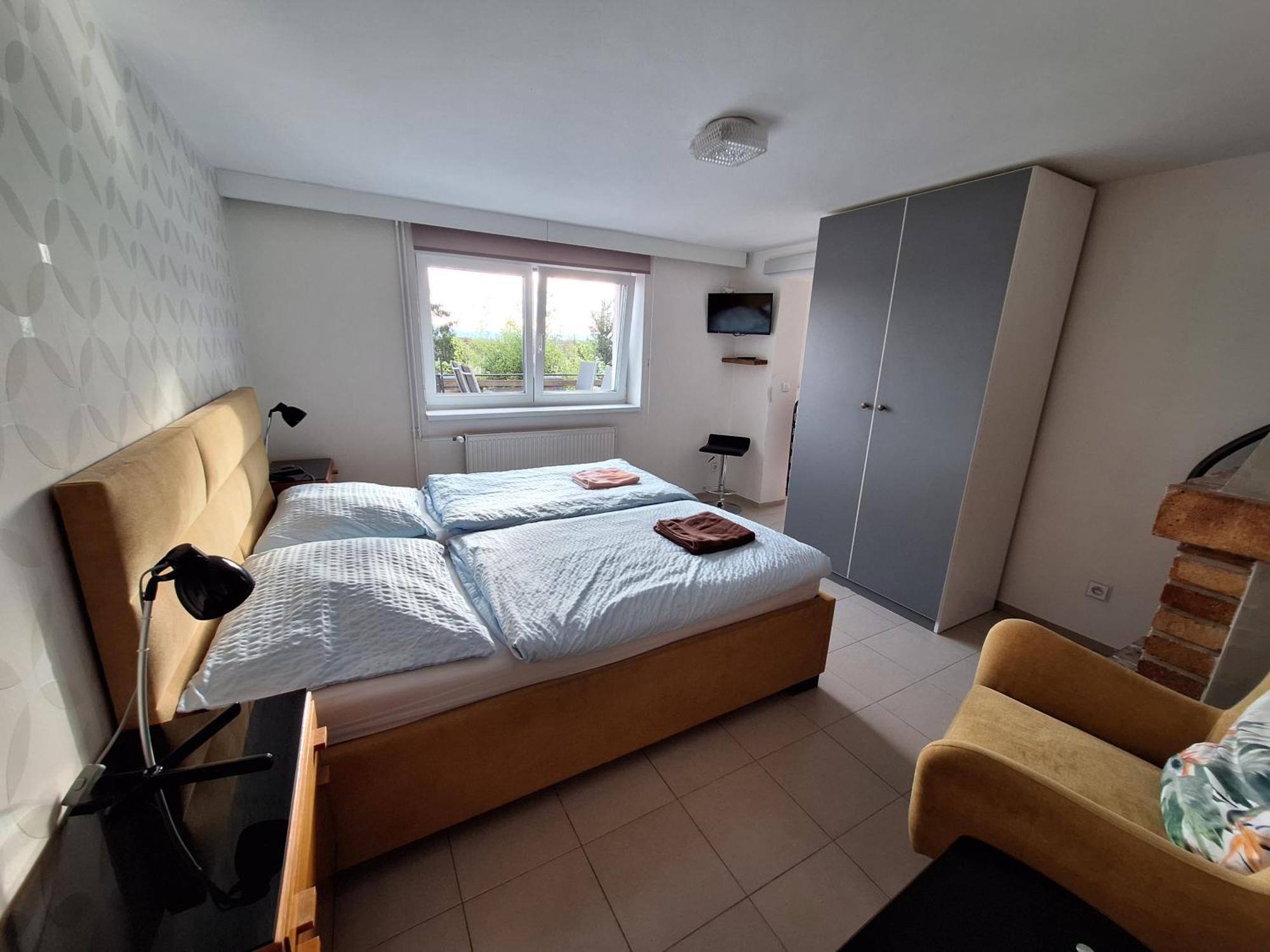 Apartment Adela Hluboká nad Vltavou Екстериор снимка
